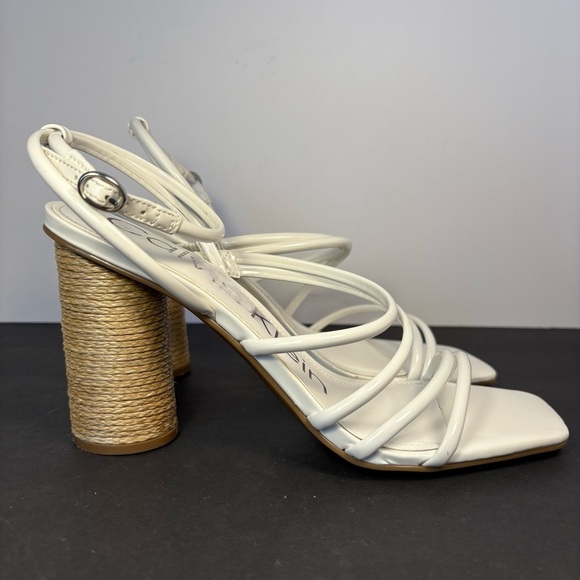 Calvin Klein Sizzle Strappy Chunky Heel Sandals Wmn’s Sz 9 - Picture 5 of 8